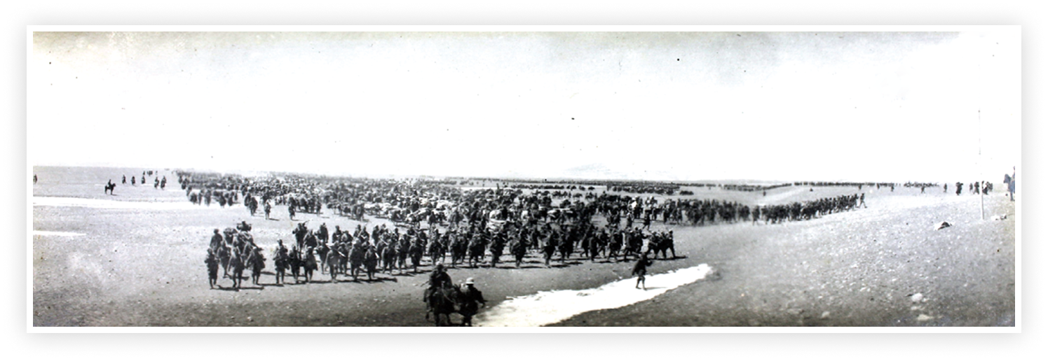 British column approaching Tuna