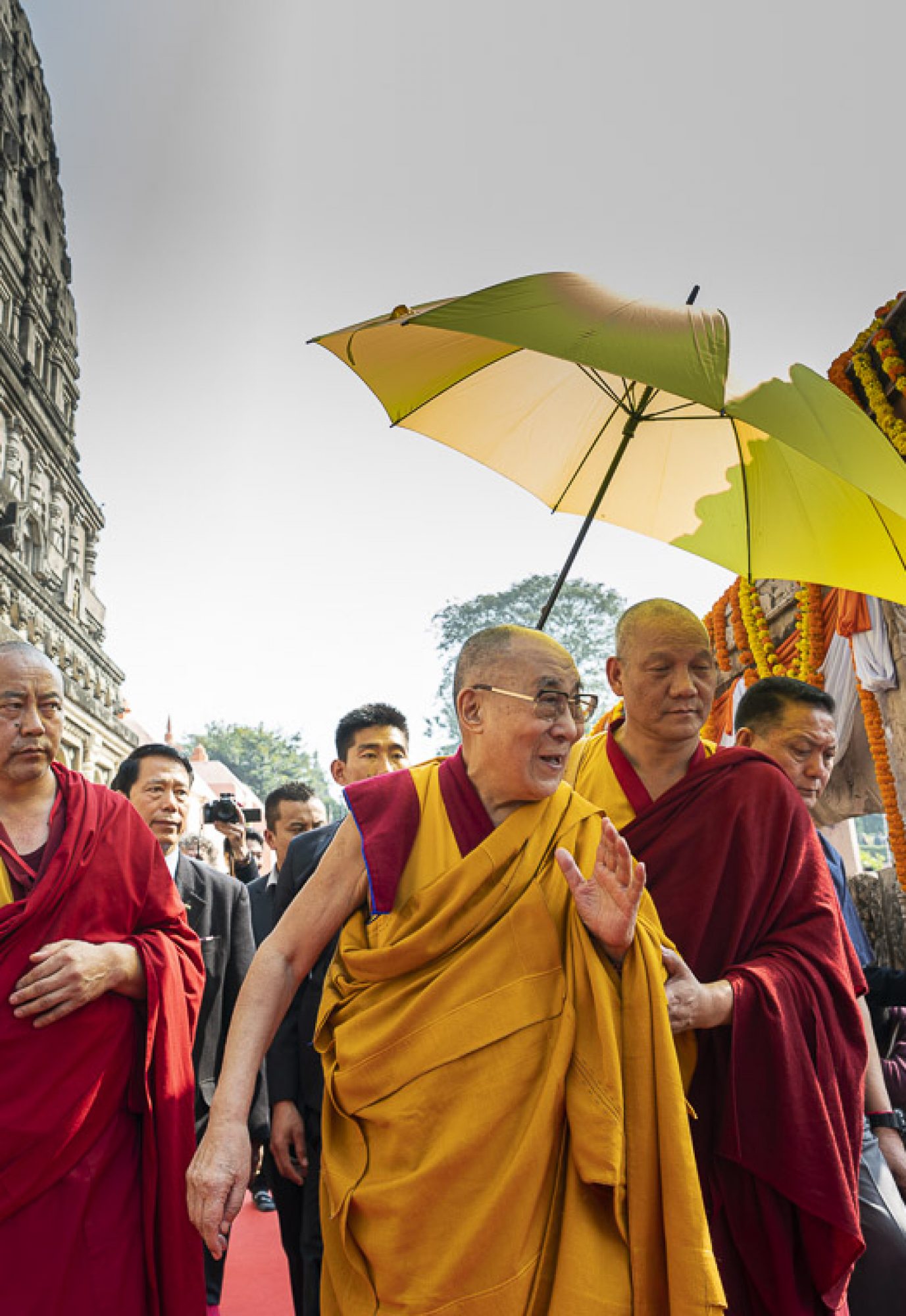 0. Title_HHDL at Mahabodhi temple